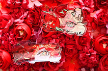 Load image into Gallery viewer, Flowerly
