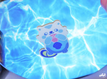 Cargar imagen en el visor de la galería, Leisurely Otter
